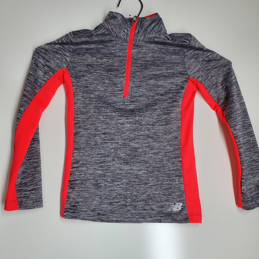 New Balance Light Weight Athletic Pullover with 1/4 zip for Kids.  Size 4